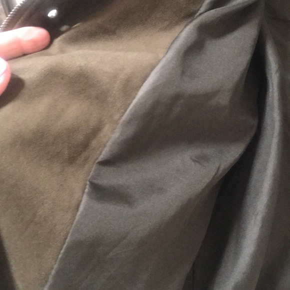 Jacket - Picture 7 of 8